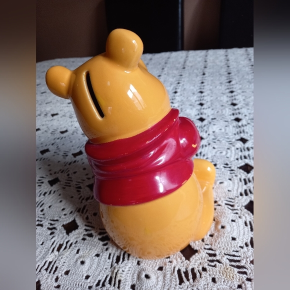 Winnie Pooh Bank - Picture 3 of 8